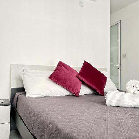 Marina Apartments Мсида Экстерьер фото